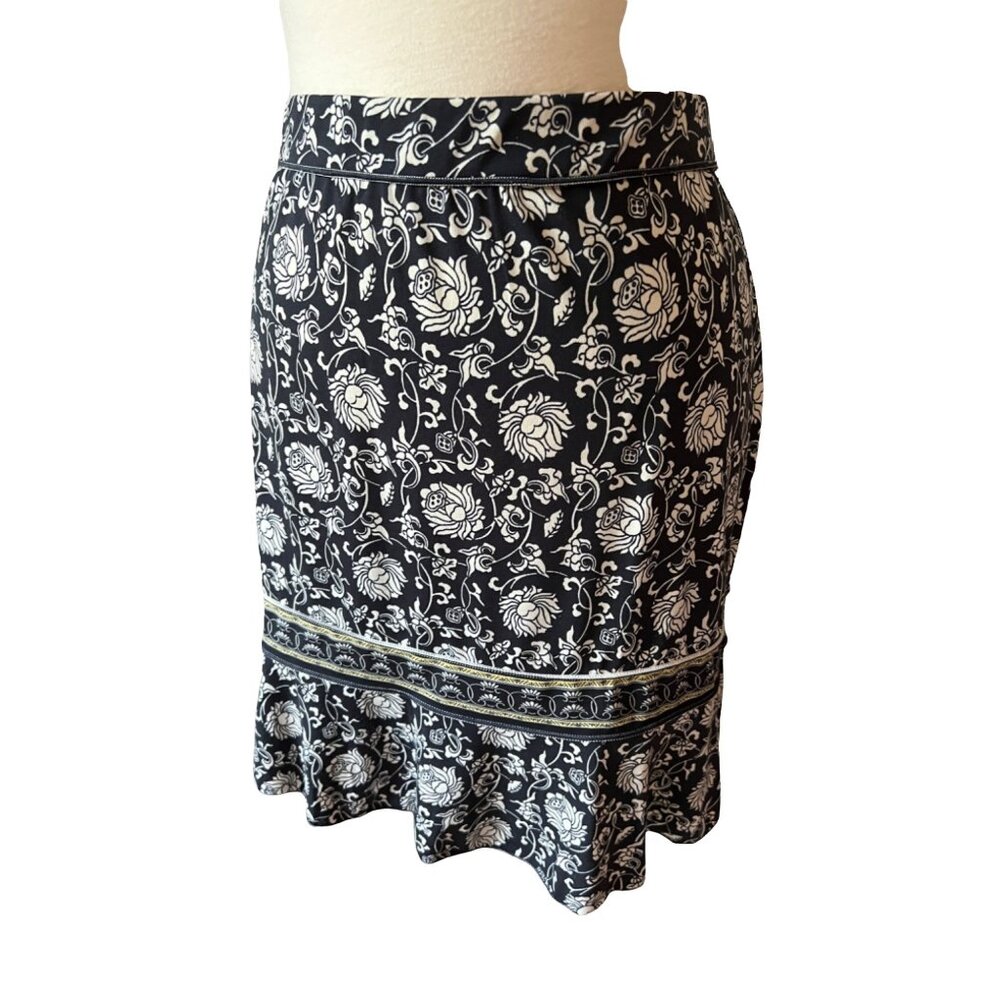 Max Studio Paisley Mini Skirt Sz Large Cream & Navy Blue Floral Bell Skirt Thin